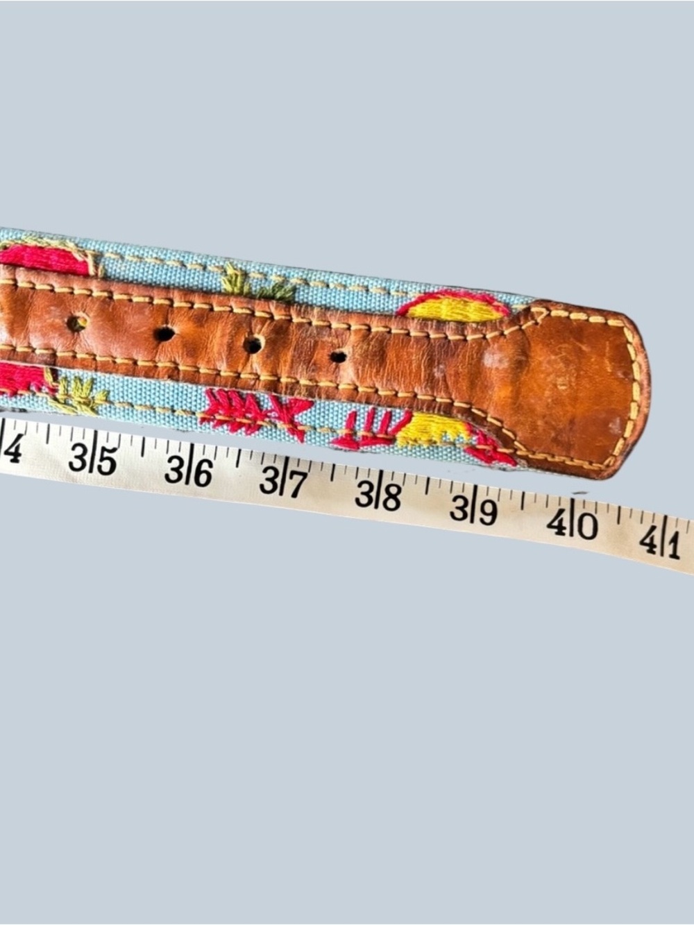 60’s 70’s vintage denim floral and mushroom embroidered leather unisex belt - Picture 4 of 7